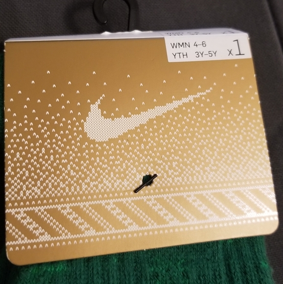 Nike Elite Crew Christmas Socks - Picture 4 of 5